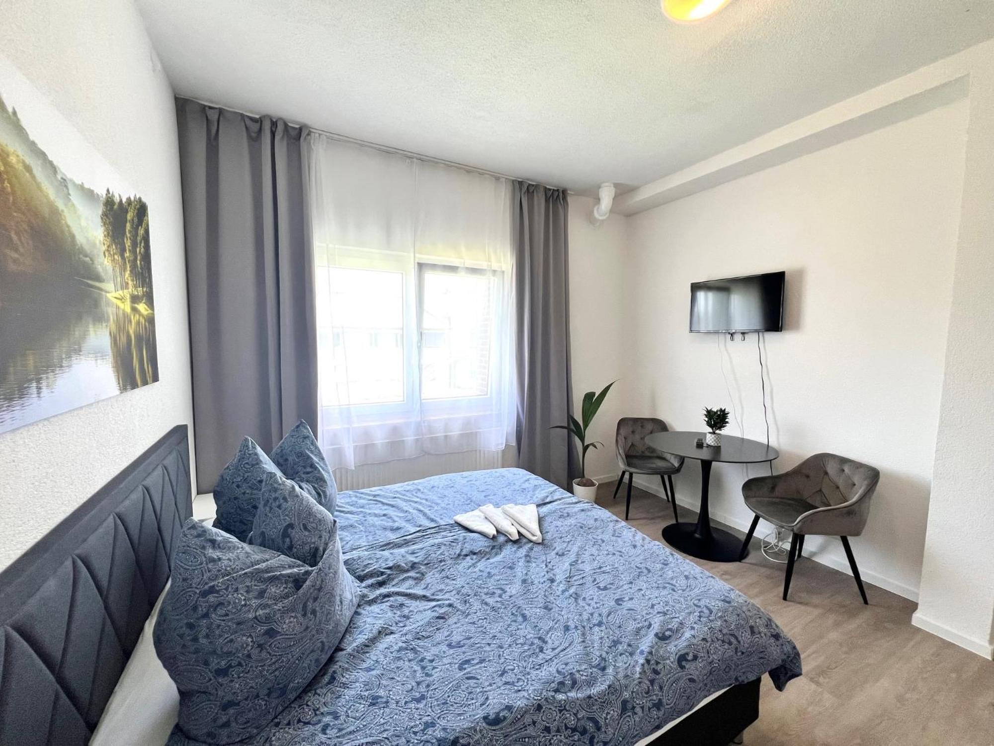 Budget City Appartement Kueche,Bad, Parken Im Zentrum Von 拉芬斯堡 外观 照片